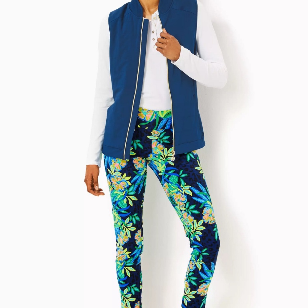 Lilly Pulitzer Luxletic Kimberline Hybrid Vest In Blue Sz M - Picture 3 of 5